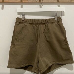 Set Active olive Green Sweat Shorts